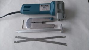 Kézi elektromos habfűrész - Image 2
